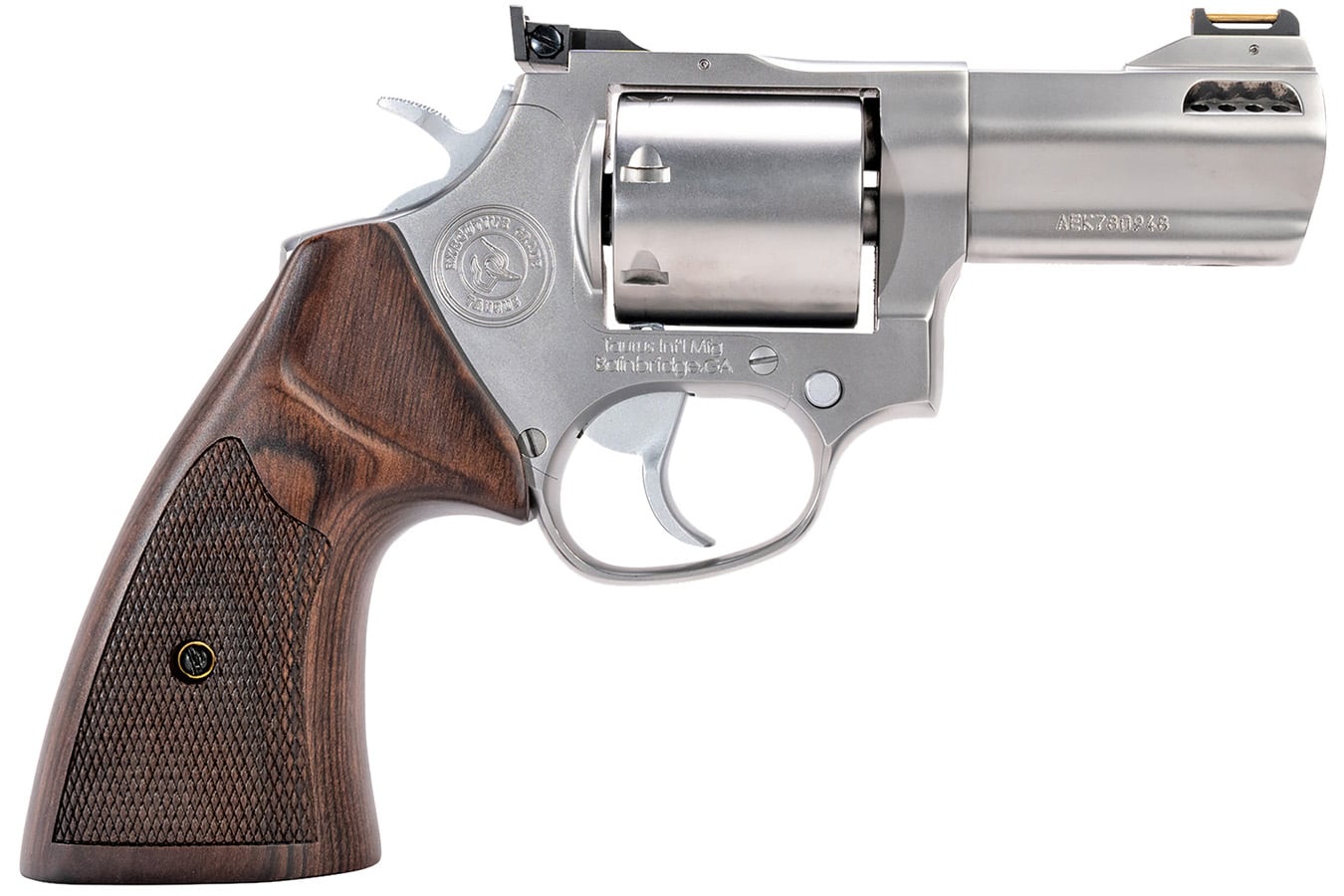 TAURUS 692 Executive 357 Magnum ND 9 Mm DA SA with Checkered Altamont Walnut Grip